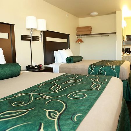 Travelodge By Wyndham Clinton Valley West Court Luaran gambar