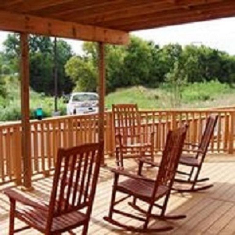 Travelodge By Wyndham Clinton Valley West Court Luaran gambar